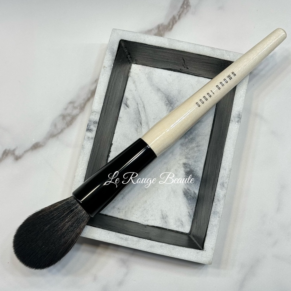 Bobbi Brown Powder Brush - Sealed New